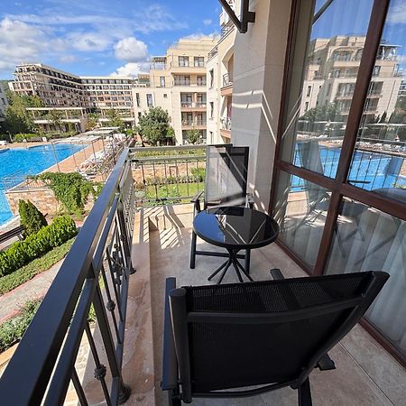 Sorrento - Menada Apartments Sveti Vlas Exteriör bild