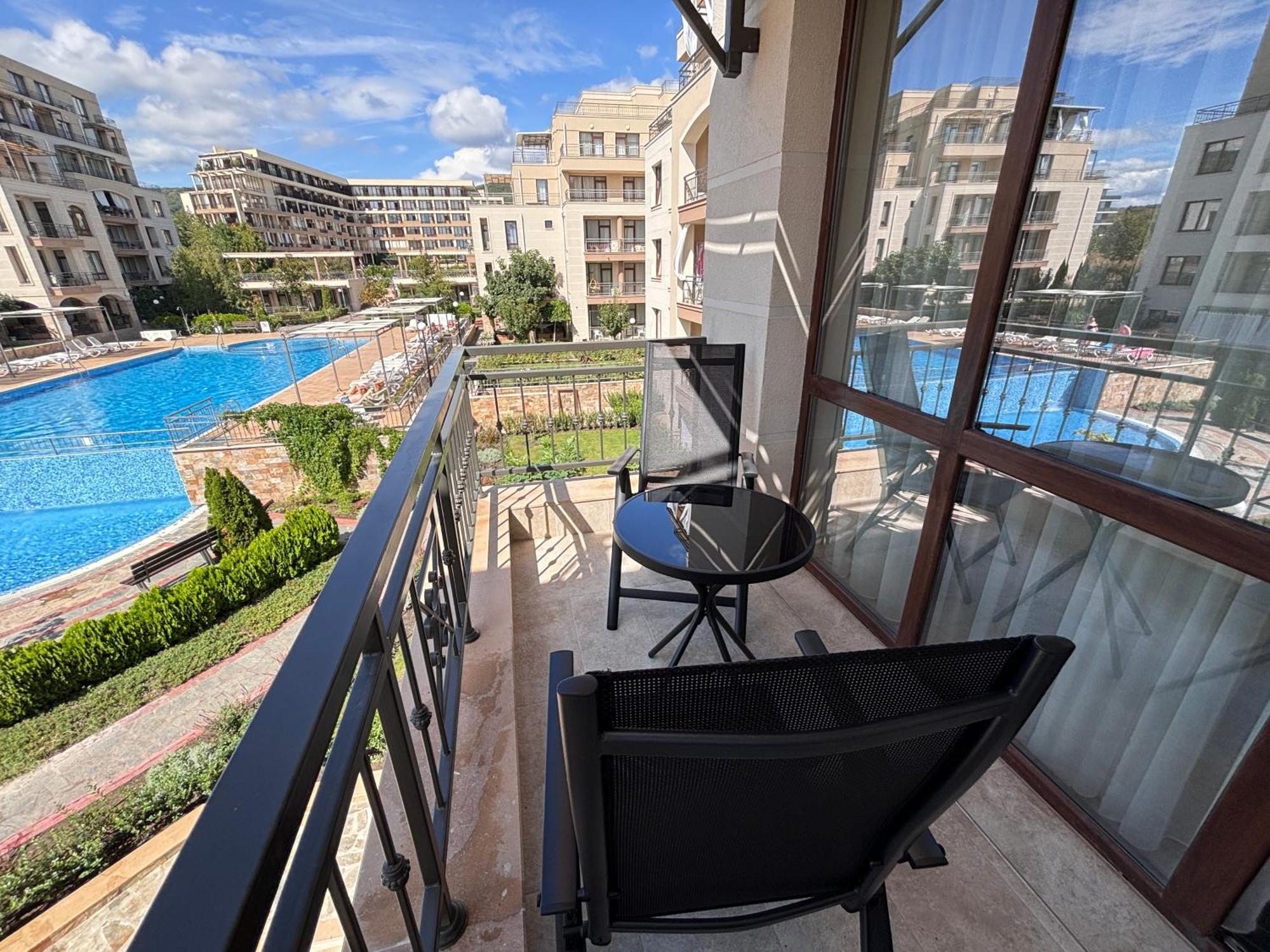 Sorrento - Menada Apartments Sveti Vlas Exteriör bild